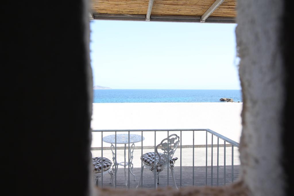 Ajamola Hotel Фавиняна Екстериор снимка